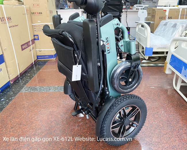 Khả năng gấp gọn của xe lăn điện thông minh XE-612L